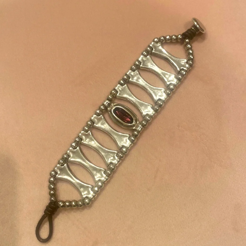 Uno de 50 Bracelet - Picture 2 of 7